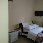 בית הארחה Elg פוסטוינה
