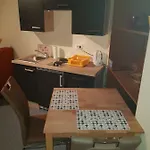 Elg פוסטוינה