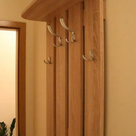 招待所 Elg 波斯托伊纳