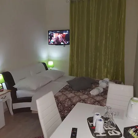 Pensjonat Elg Postojna