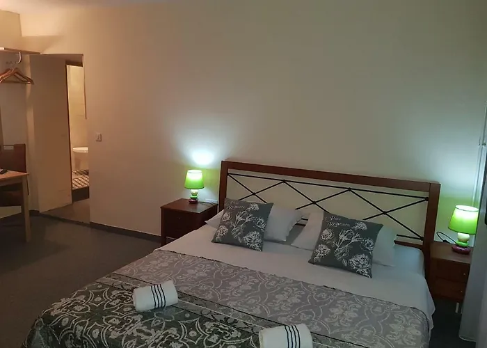 بيت ضيافة Elg بوستوينا