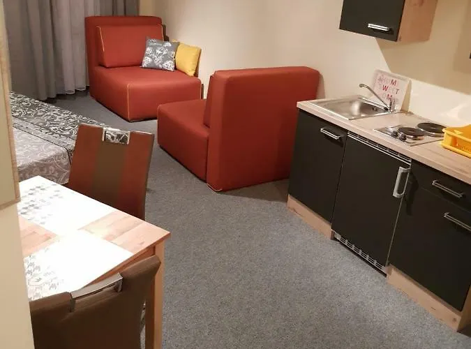 Elg Pensjonat Postojna